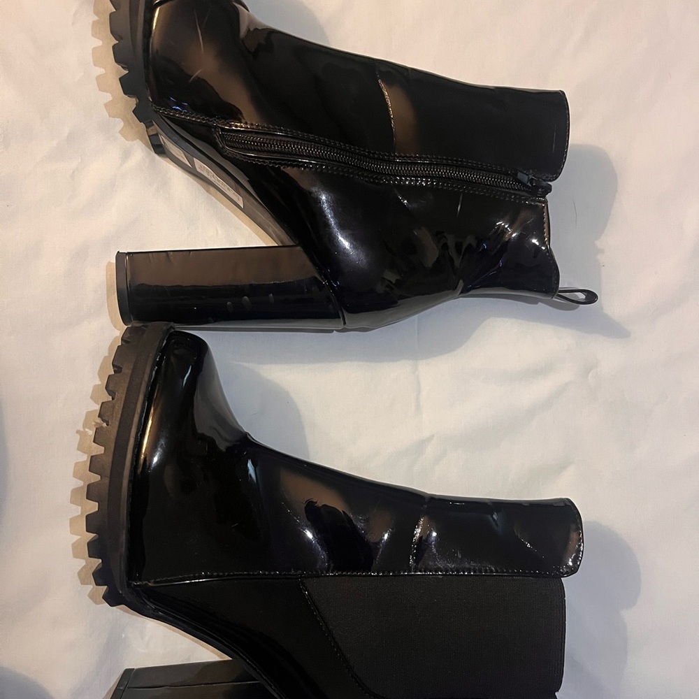Krush Black Heeled Boots with Chunky Platform